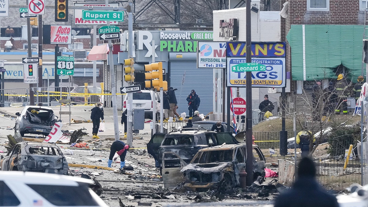 Philadelphia Small Plane Crash