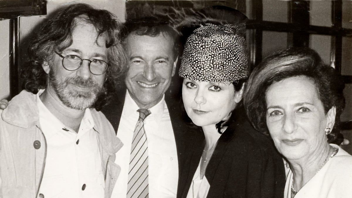 Steven Spielberg, Ryszard Horowitz, Ania Bogusz and Bronisława Horowitz-Karakulska. Photo courtesy Ryszard Horowitz.