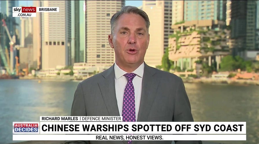  Australian Minister for Defense discusses Chinese military ships off the country's coast