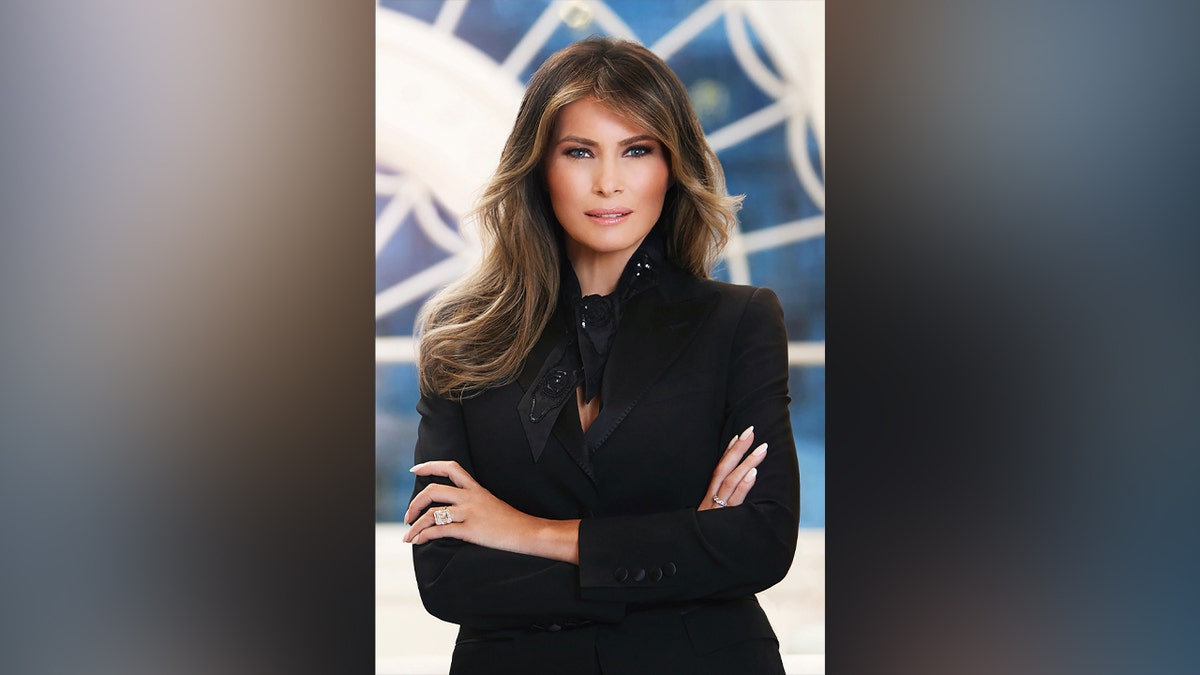 Melania Trump White House Portrait 2017