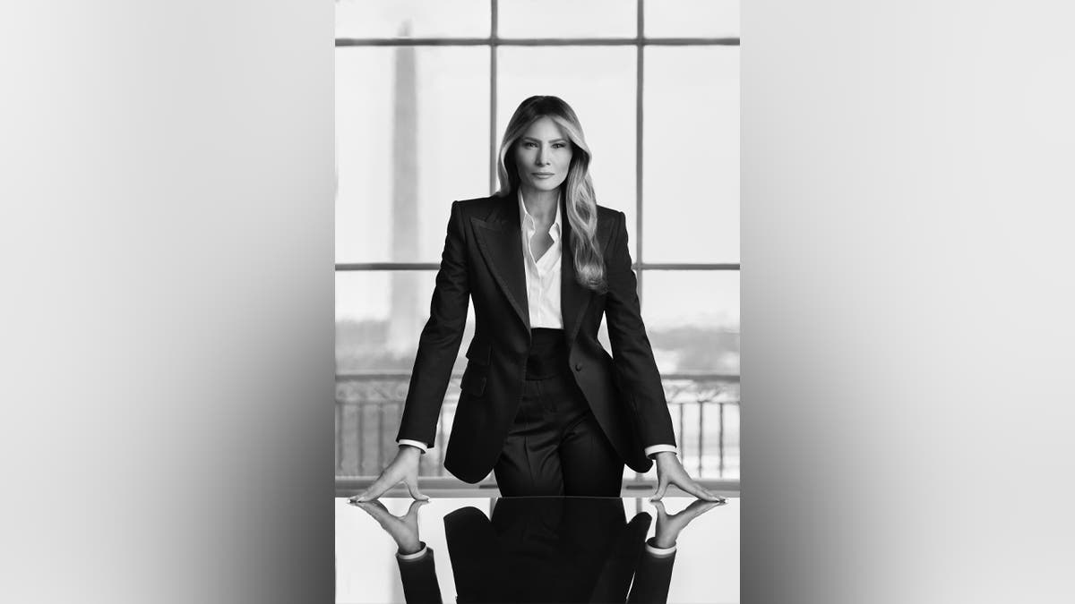 Melania Trump new White House portrait