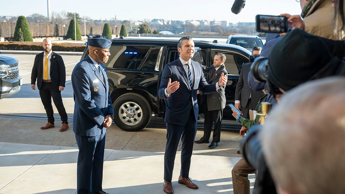 Hegseth arrives to Pentagon for first day on the job