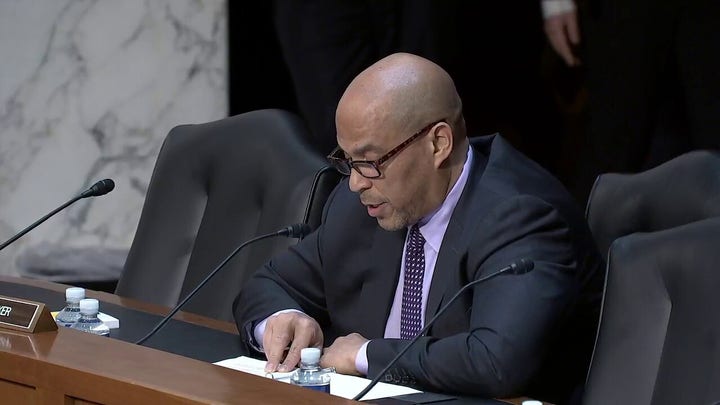 Sen. Booker and Kash Patel clash in senate confirmation hearing