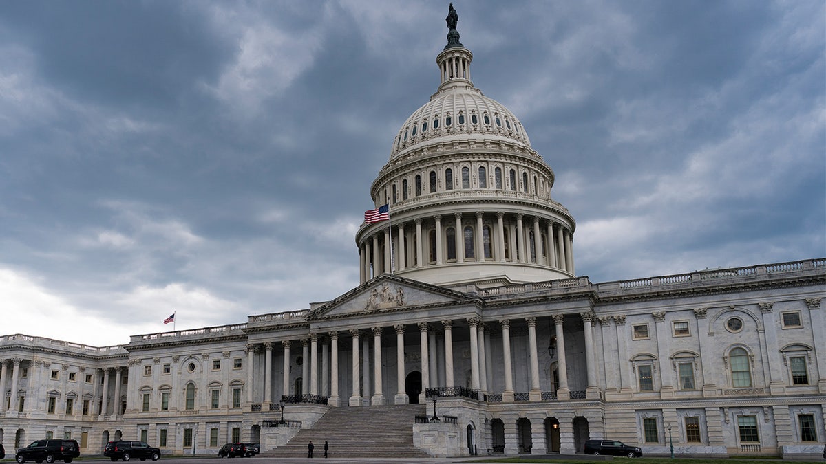 Capitol cloud cover