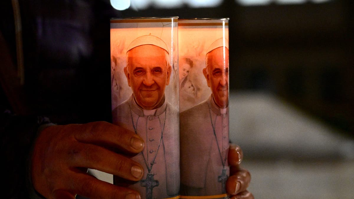 candles of Pope Francis