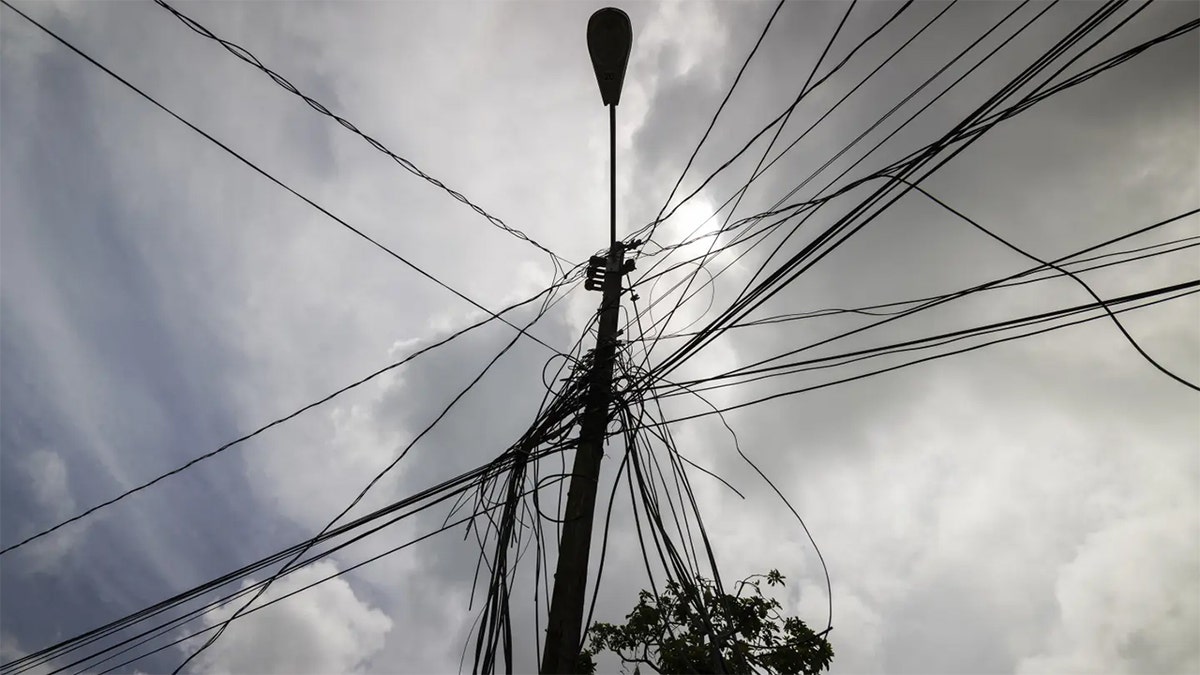 Puerto Rico Wires