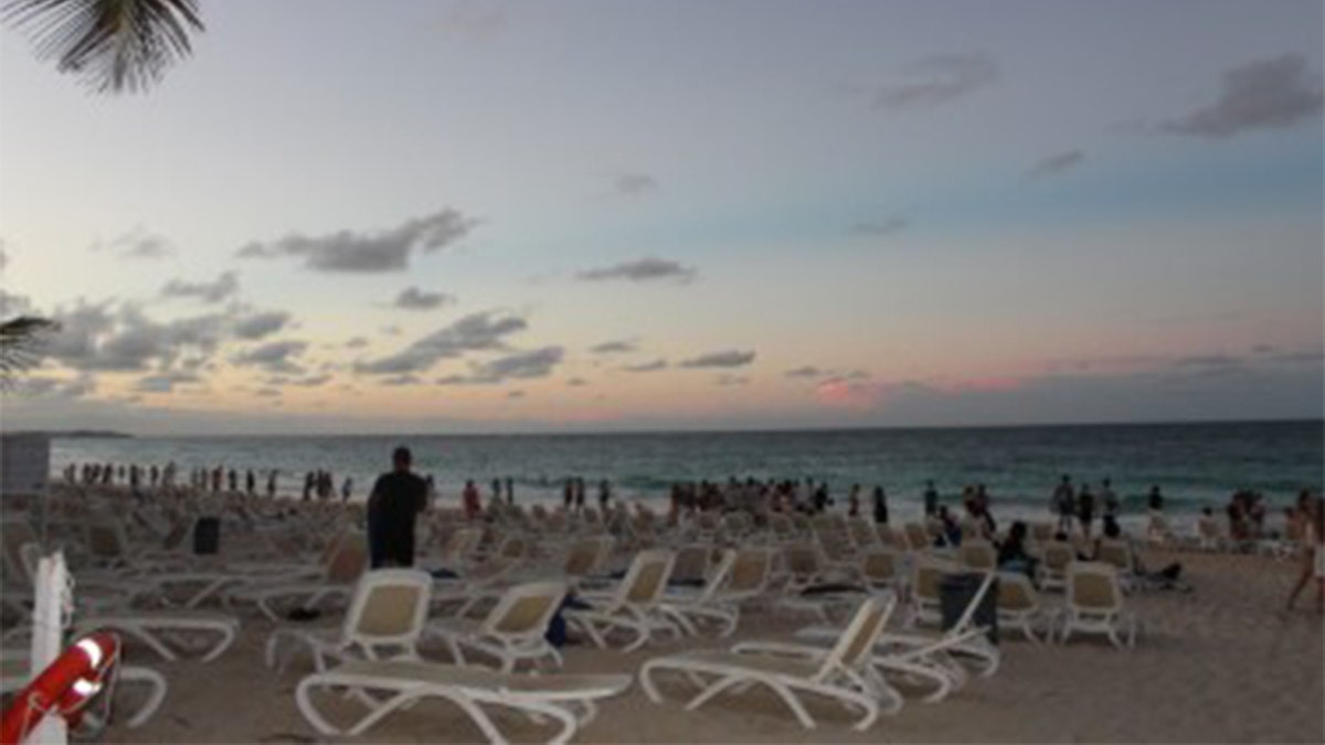 Riu Republica resort beach