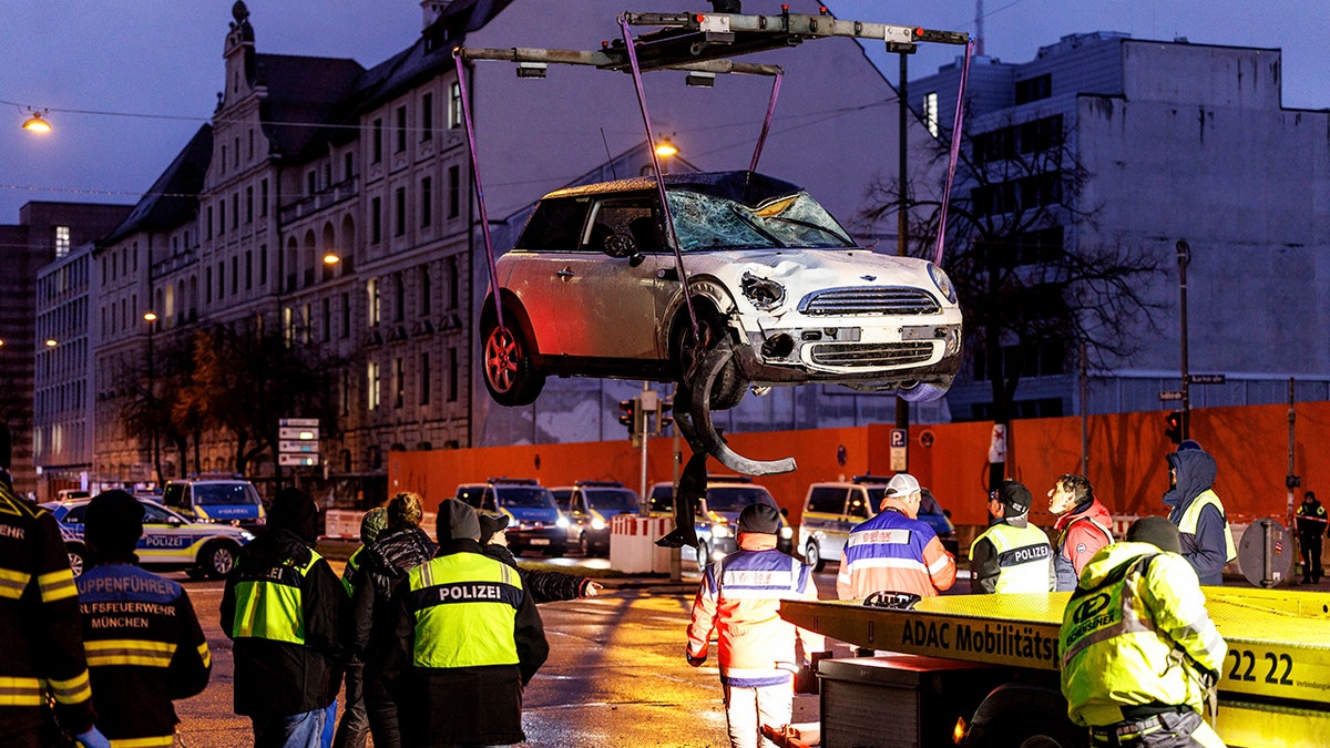 Car removed from Munich attack scene