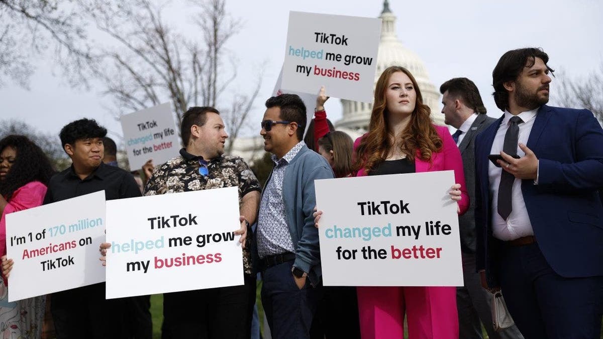 Tiktok protest