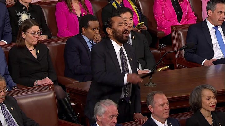 Rep. Al Green removed after disrupting Trump’s speech at the US Capitol