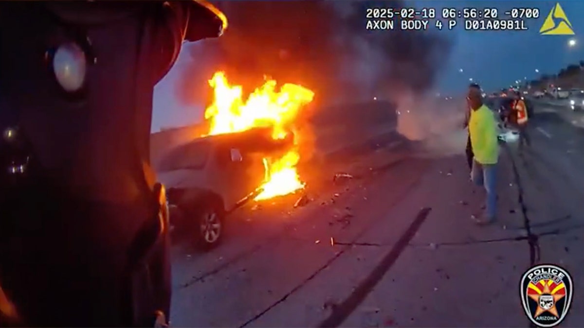 Woman Rescued From Burning Vehicle After Crash By Off Duty Chandler Police Officer Reportedly On His Way Into Work