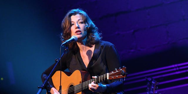 Amy Grant revealed she still struggles with memory loss six months after her bike accident.