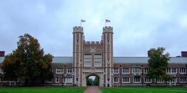 Brookings Hall at Washington University in St. Louis