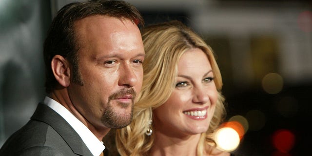 A photo of Tim McGraw and Faith Hill