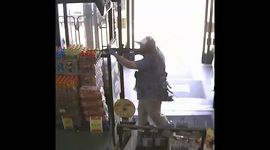 Jacksonville Sheriff’s Office releases video of gunman entering store before shooting