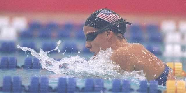 Jamie Cail swims for Team USA