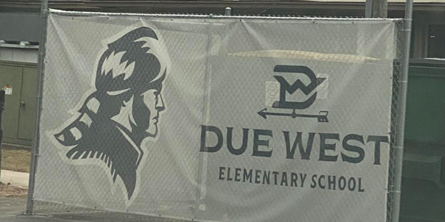 Due West Elementary School logo