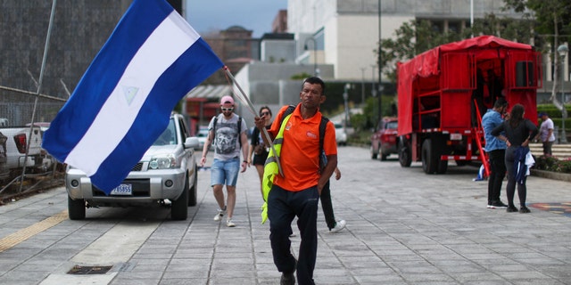 Nicaragua flag