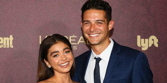 Sarah Hyland and Wells Adams red carpet