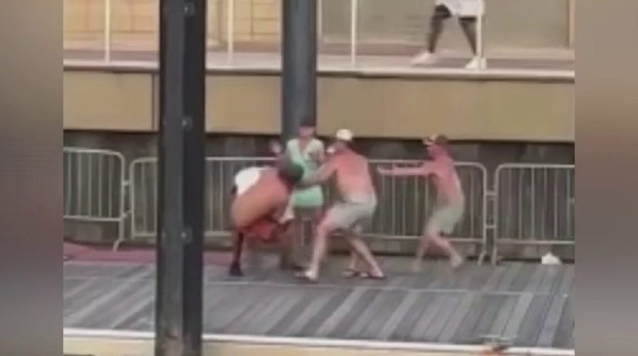 Alabama riverfront brawl: Video shows fight over parked pontoon boat