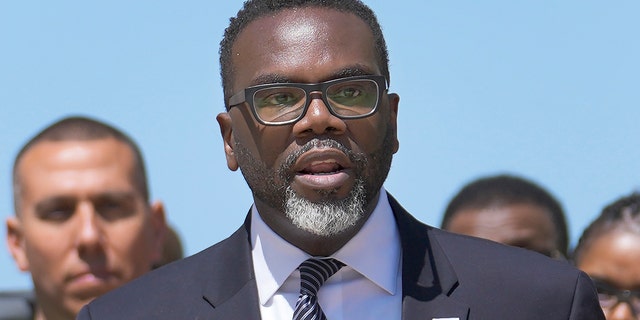 Brandon Johnson, Chicago mayor