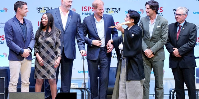 Prince Harry at the end of an event organized by the ISPS