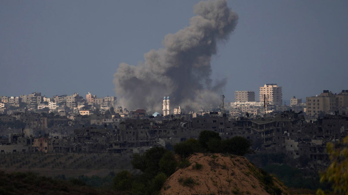 Airstrike hits Gaza Strip