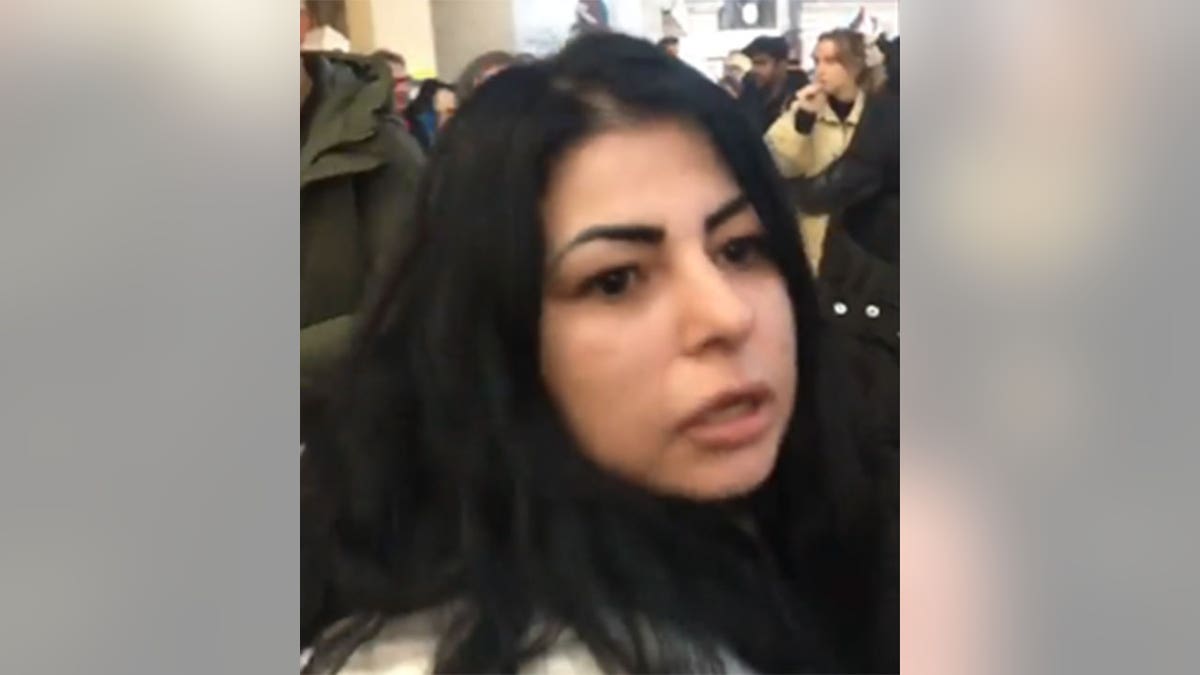 woman accused of antisemitc slurs