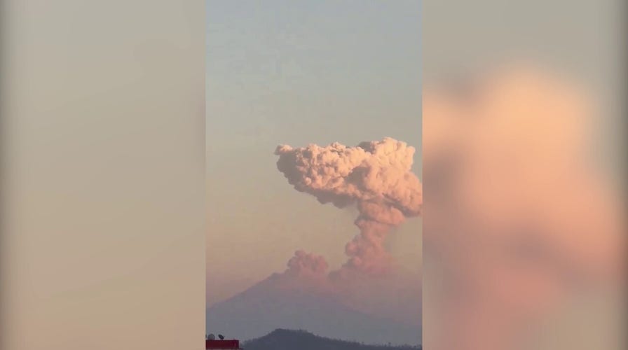 Mexico’s Popocatépetl volcano spews gas, smoke and ash