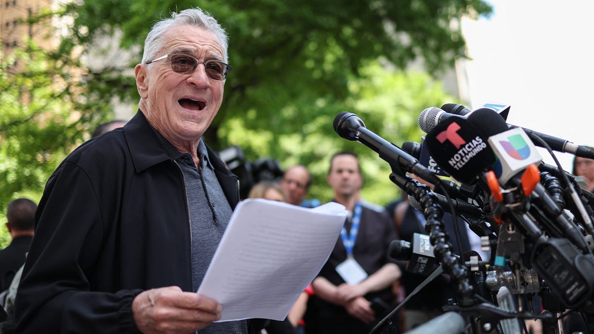 Robert De Niro at Biden campaign presser