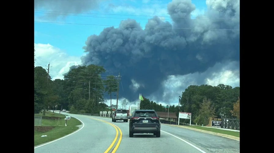 Video shows huge smoke clouds from chemical plant fire in Georgia