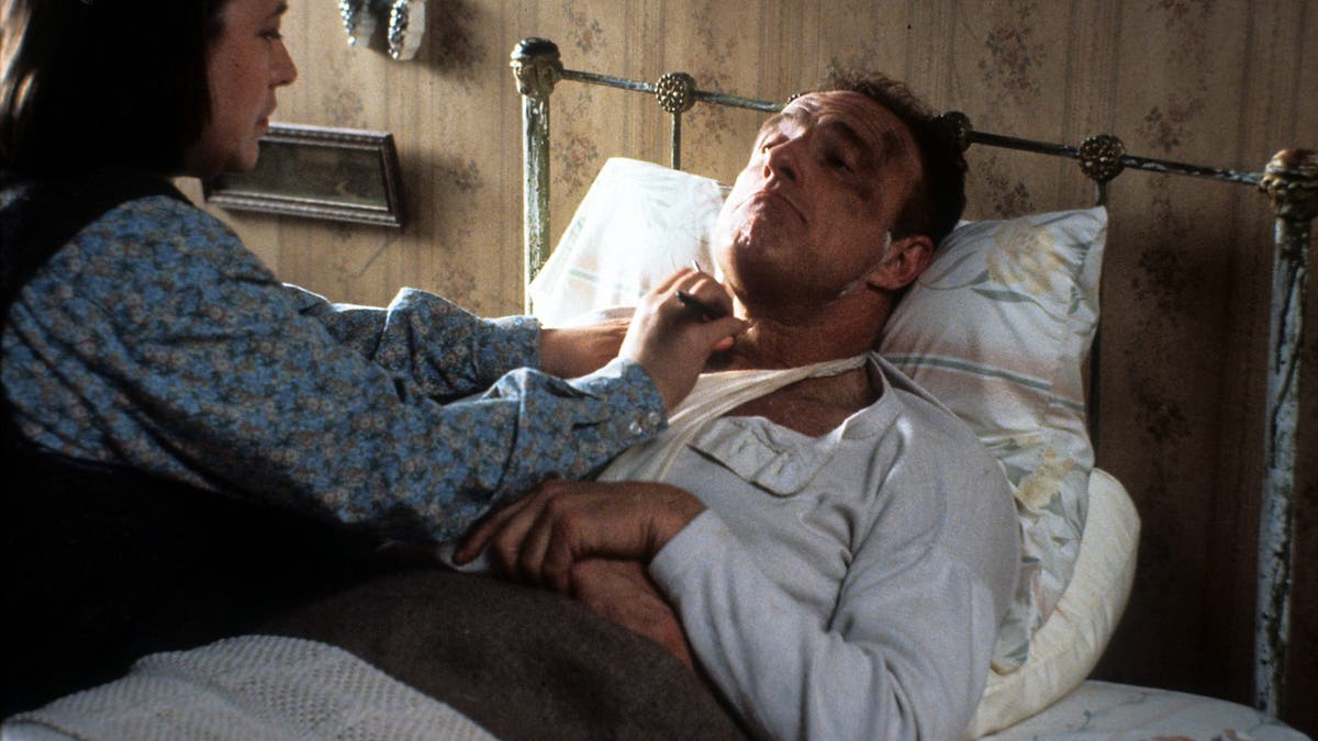 kathy bates and james caan in misery