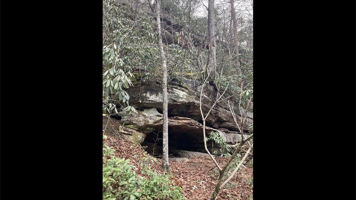 Cave near where police are searching for suspected Kentucky interstate shooter