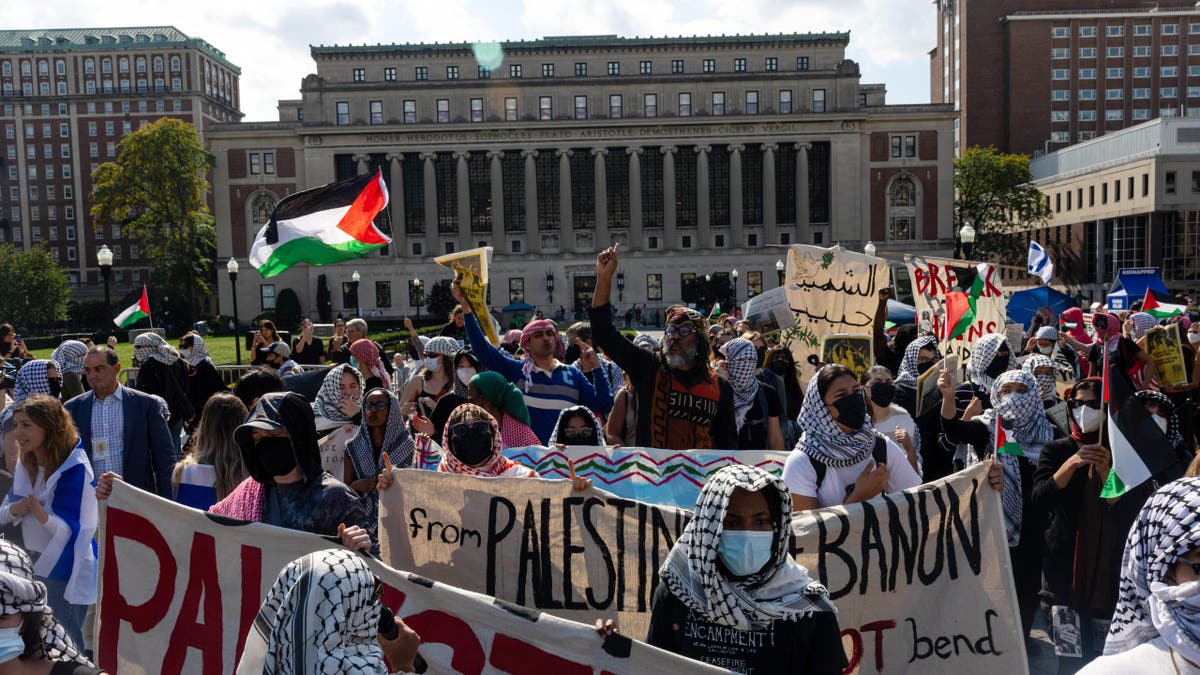 Columbia students organize dueling memorials and rallies on the one-year anniversary of the Oct. 7 Hamas attack.