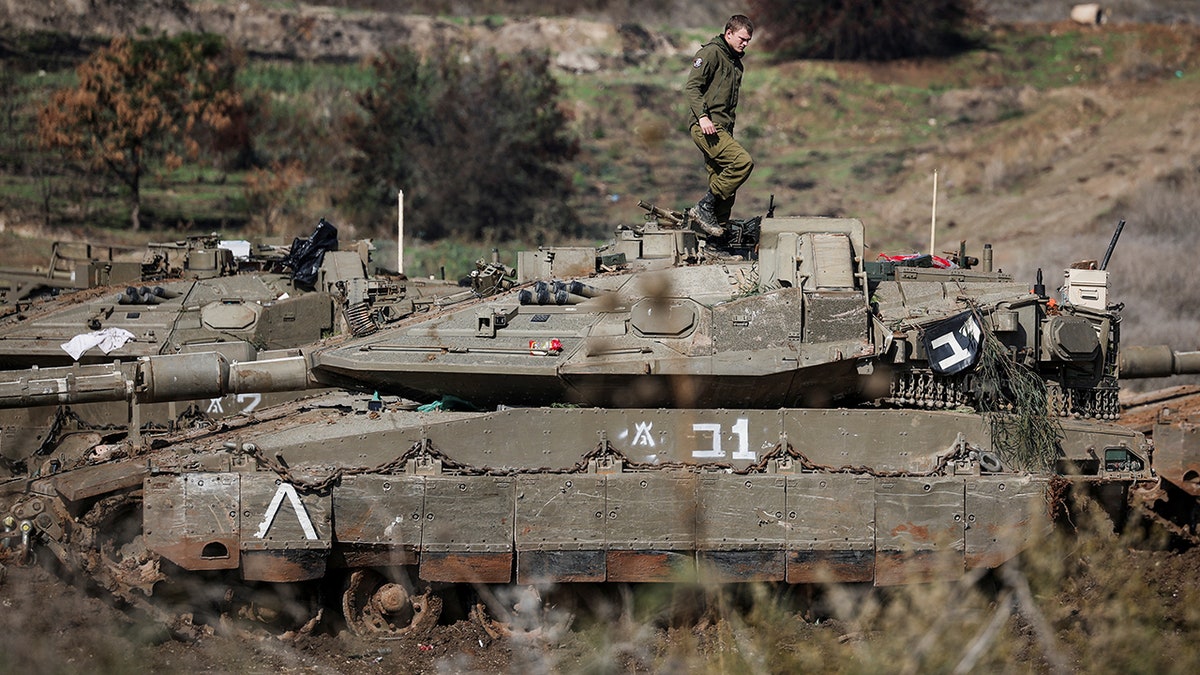 IDF tank near Lebanon