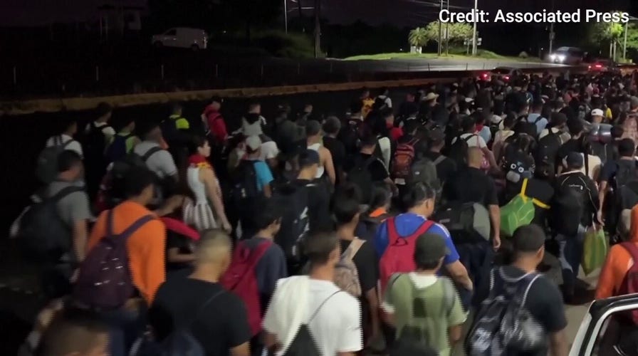 Caravan of 1,500 migrants forms in Mexico