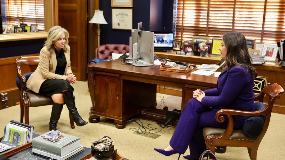 Stefanik talks with Blackburn in her Senate office