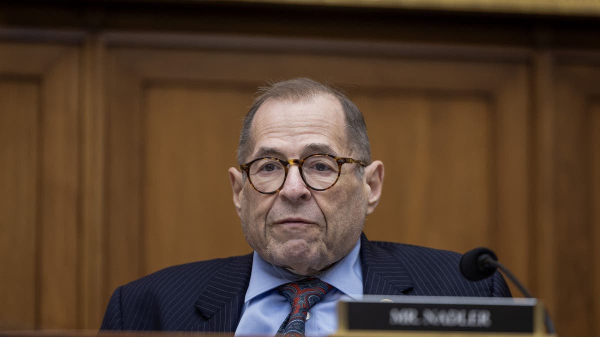 Nadler in committee session