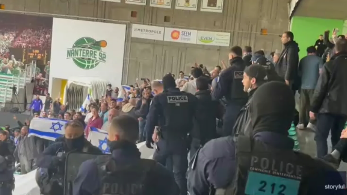 anti-Israel protestors disrupt a basketball game in France