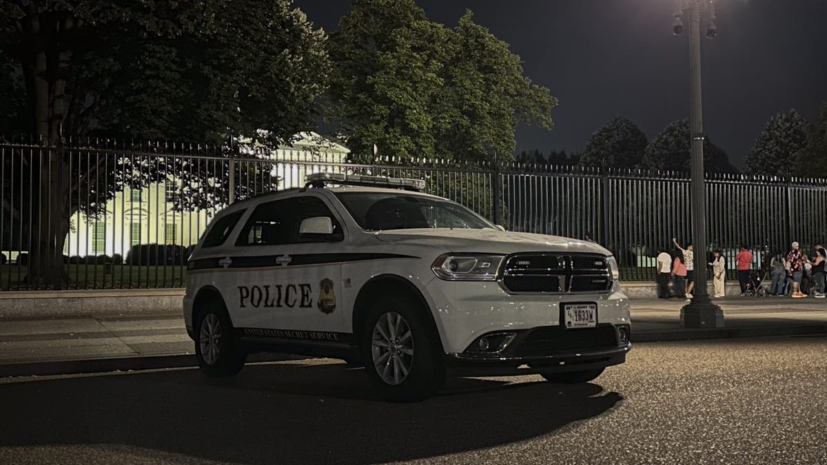 police white house